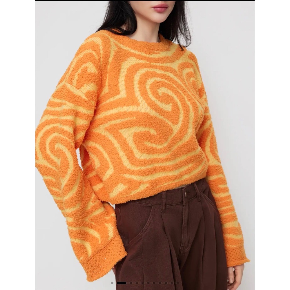 Cider Orange Yellow Swirl Fuzzy Knit Cropped Sweater Small Retro Pullover